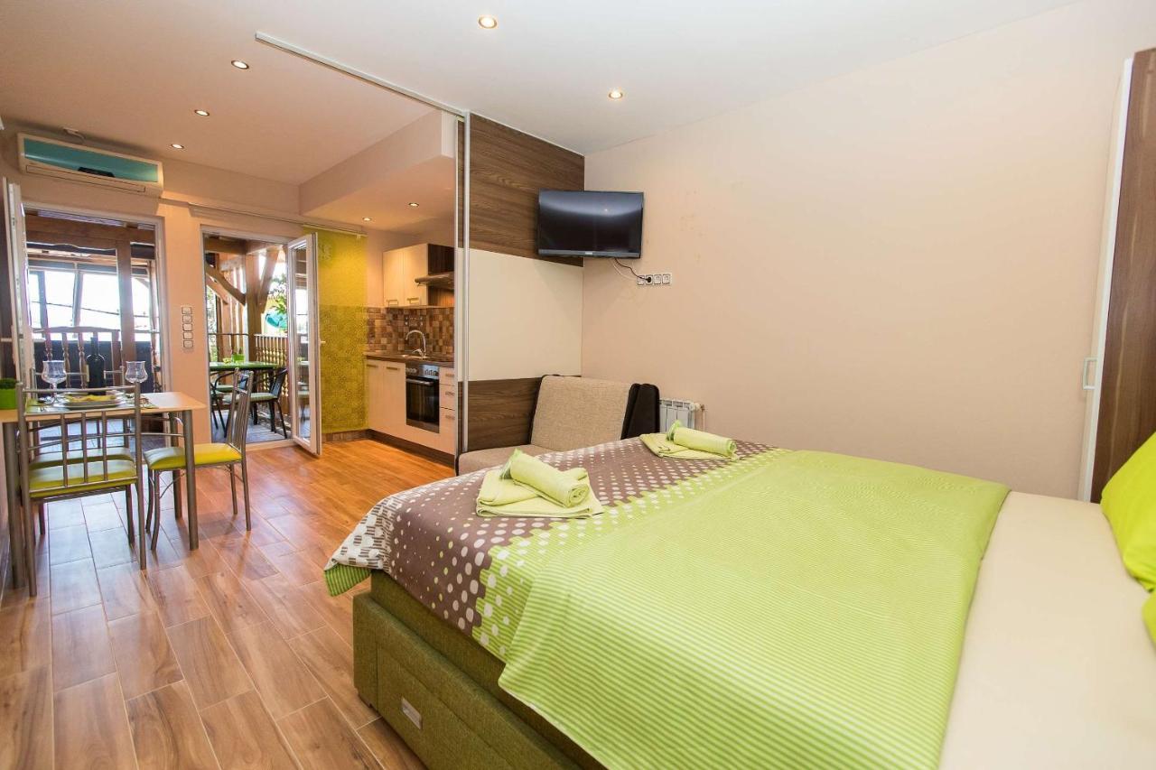 Apartments Ana Lorena Криквеница Екстериор снимка