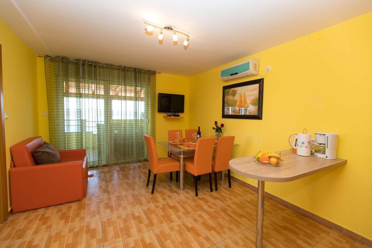 Apartments Ana Lorena Криквеница Екстериор снимка