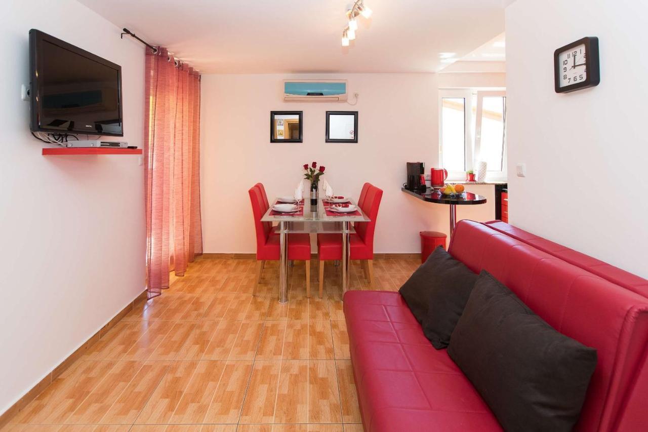 Apartments Ana Lorena Криквеница Екстериор снимка