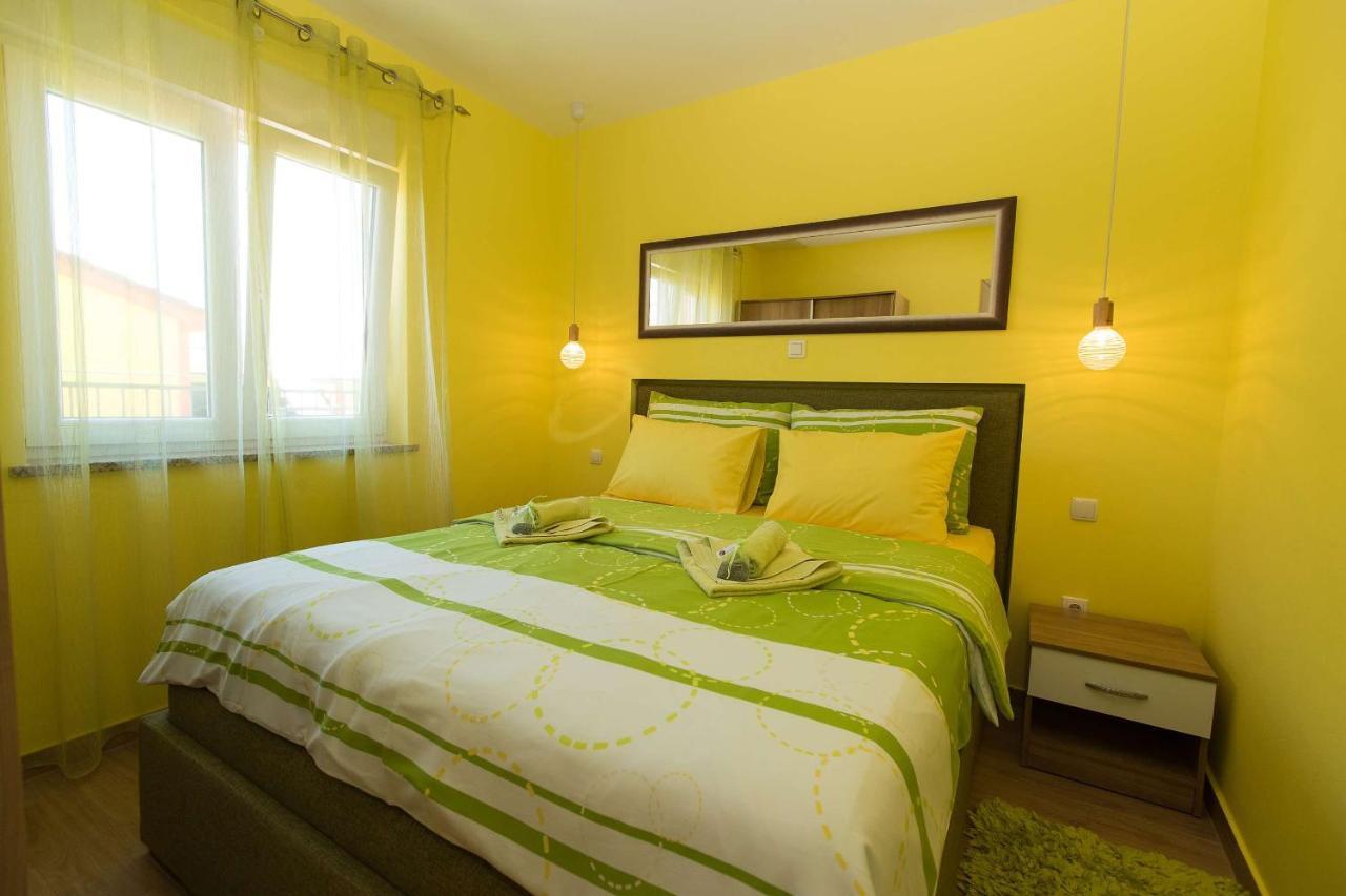 Apartments Ana Lorena Криквеница Екстериор снимка